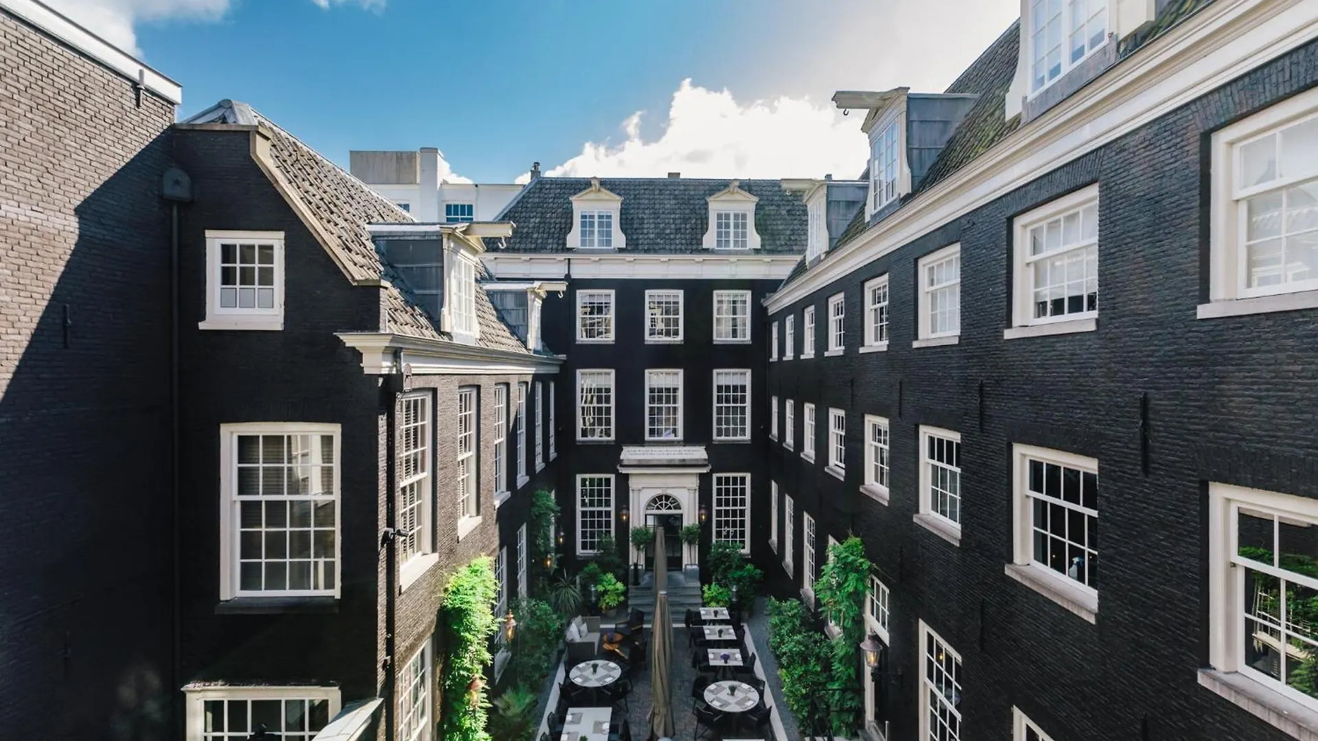 The Dylan Amsterdam - The Leading Hotels Of The World 5*,