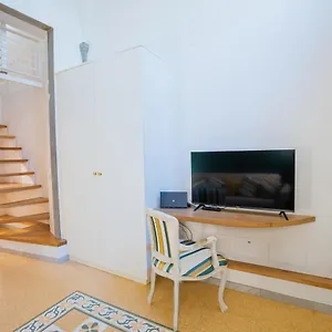 https://fiesolana-santambrogio-neighbourhood.it-tuscanyhotel.com